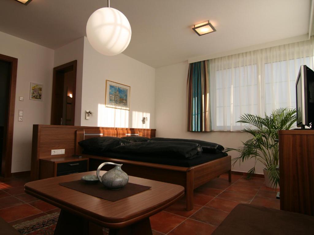 מטרי אין אוסטירול Apartments Schloss-Weissenstein-Strasse חדר תמונה